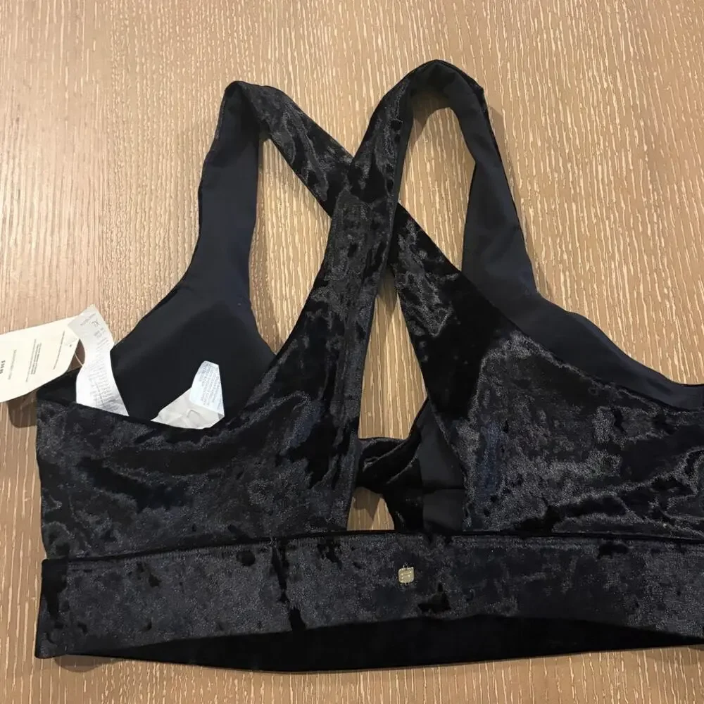 NWT Fabletics Oasis Crushed‎ Velour Twist Sports Bra in Black Sz XL